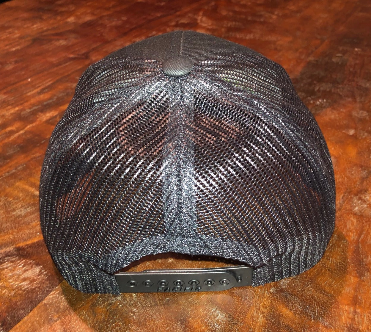 Gutcheck® Indicators Black Snap Fit Cap